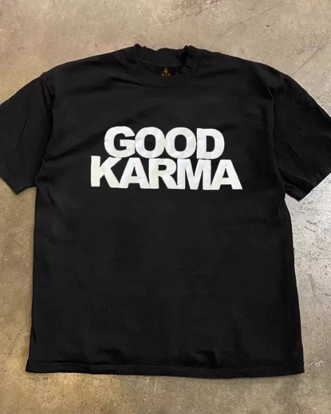 半袖デザインTシャツ「GOOD KARMA」E01108
