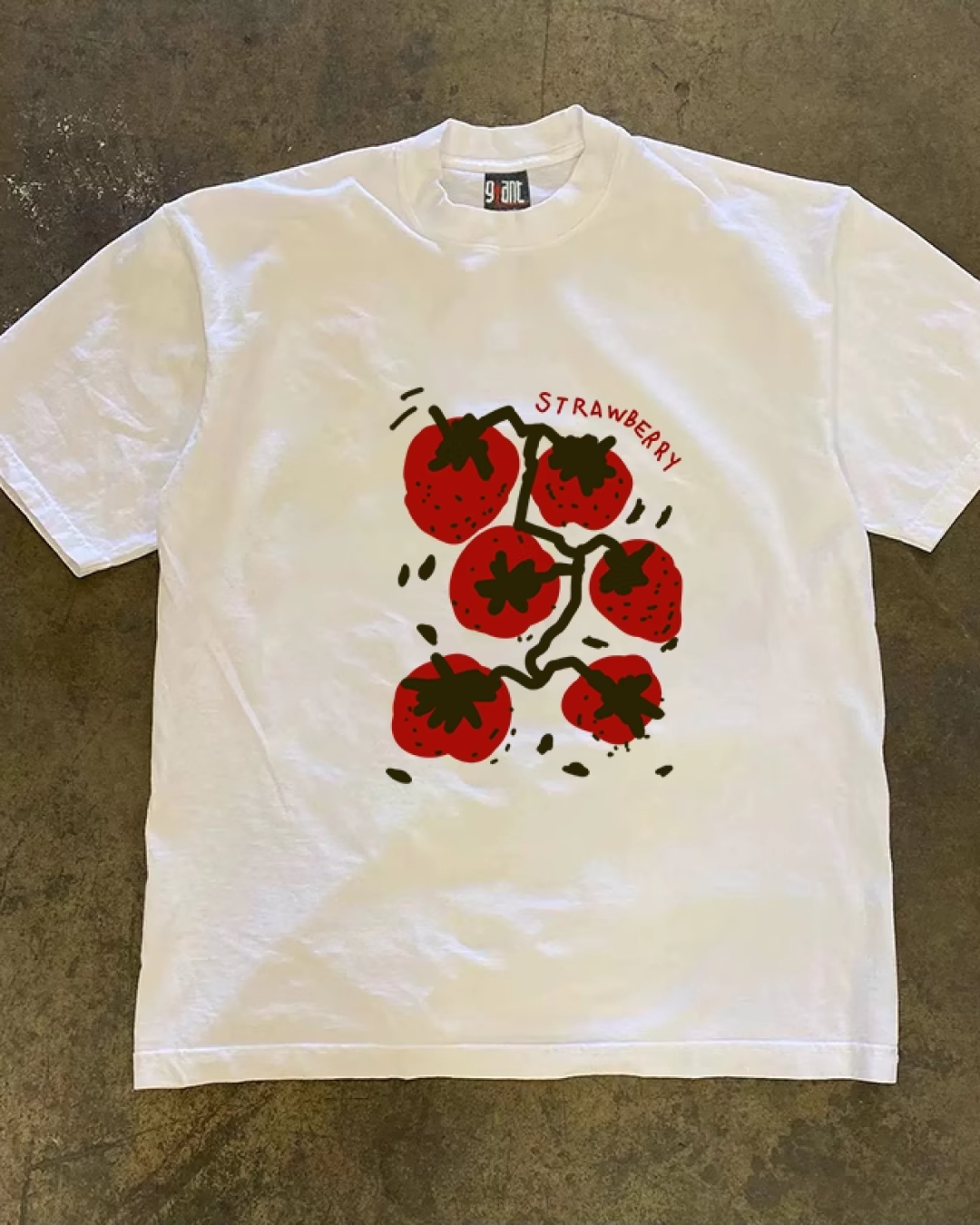 トマトプリントTシャツ E0012