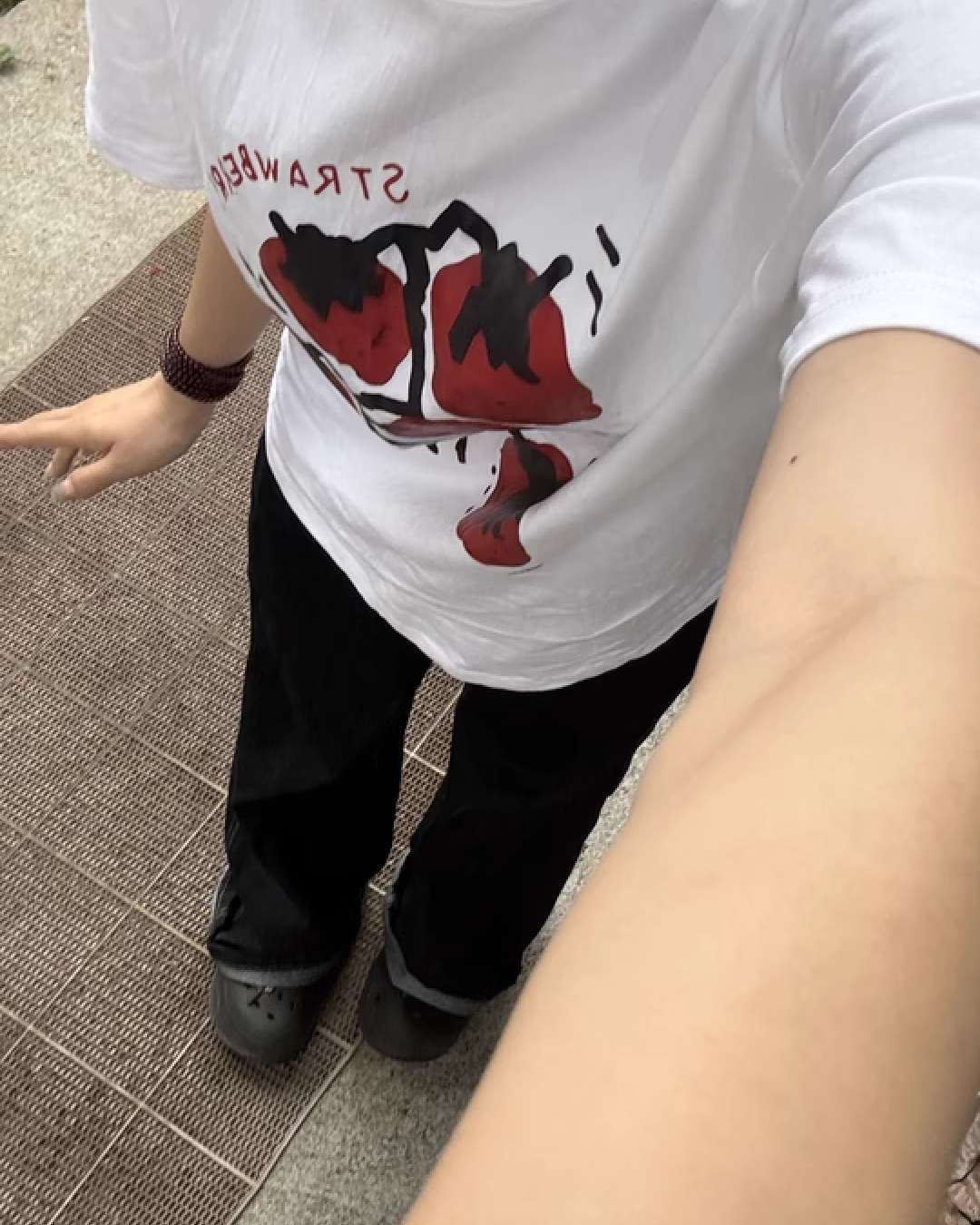 トマトプリントTシャツ E0012