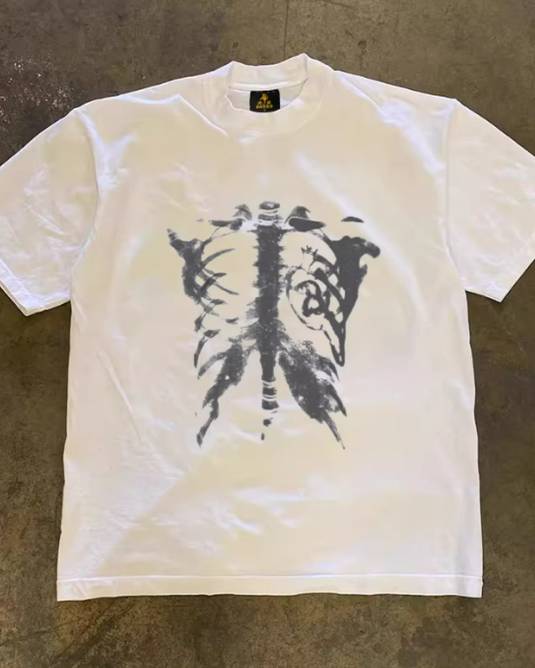 半袖デザインTシャツ（スカル＆クロスボーンズ）E01115